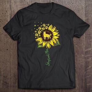 German Shepherd Mom Sunflower Shepherd Gifts Dog Mom Mama Tee